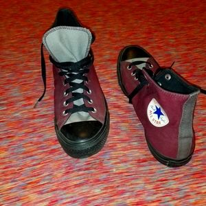 Converse chuck taylors